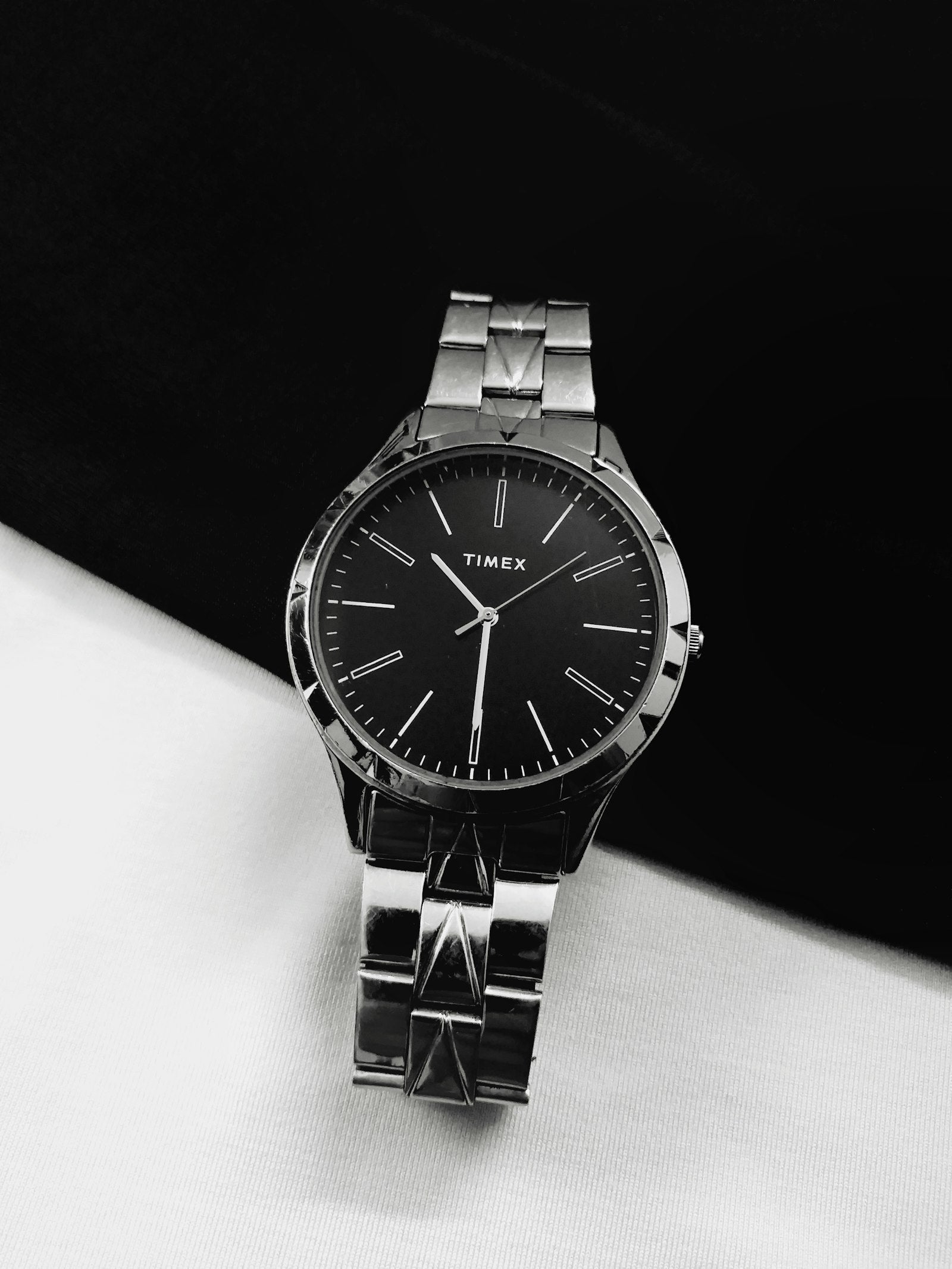 Finition d'un bracelet de montre - reconnaître la qualité